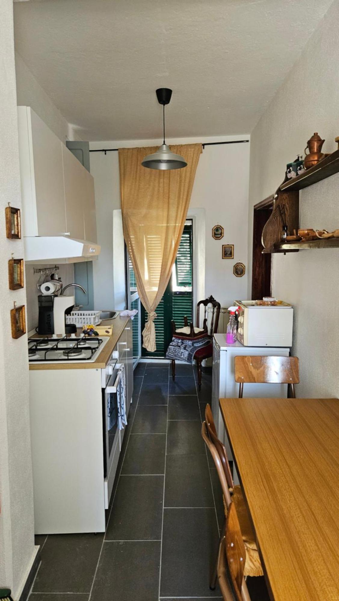 Appartamento Nel Borgo - Casa Del Pellegrino Sulla Via Francigena Aulla Luaran gambar