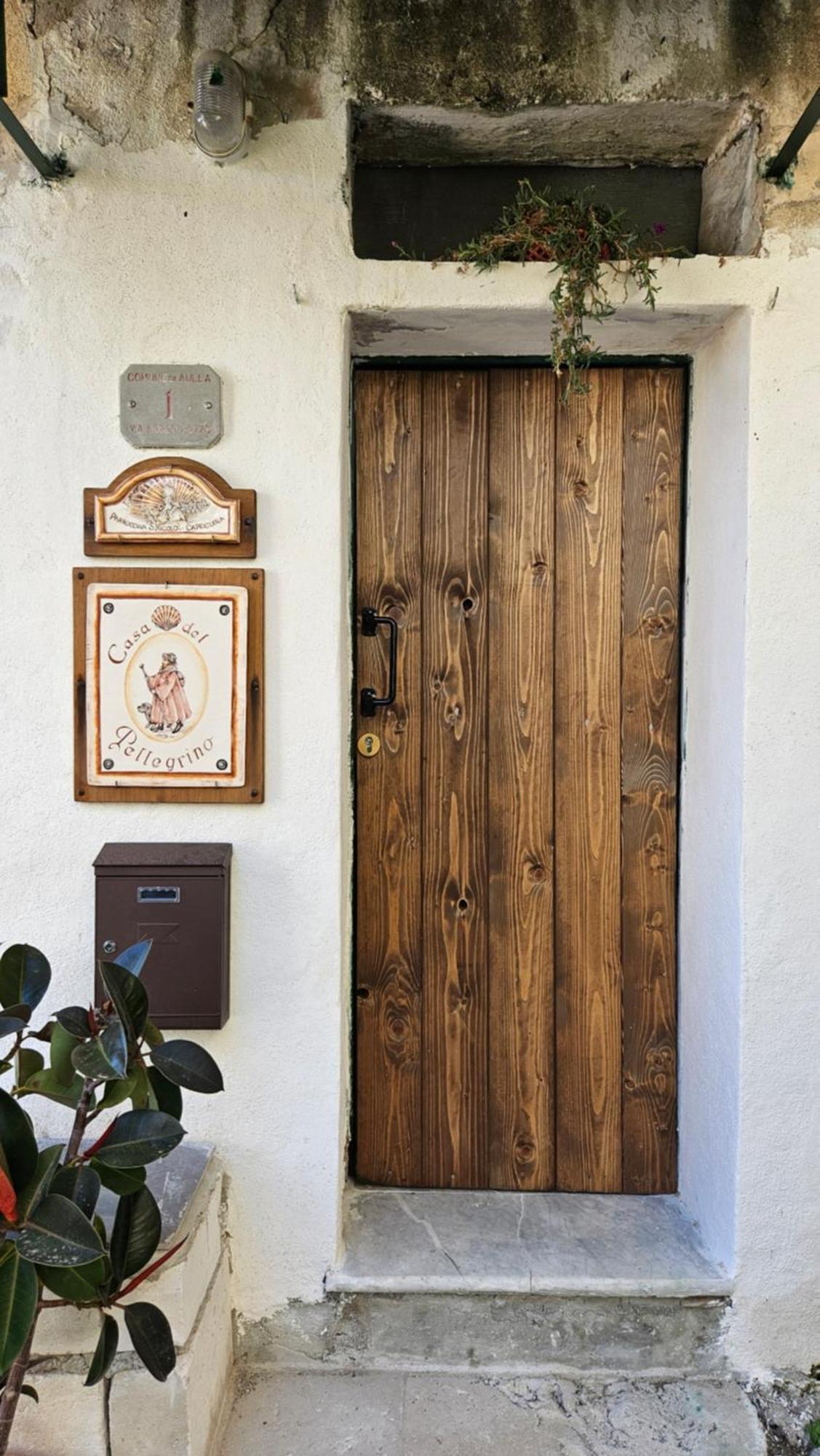 Appartamento Nel Borgo - Casa Del Pellegrino Sulla Via Francigena Aulla Luaran gambar